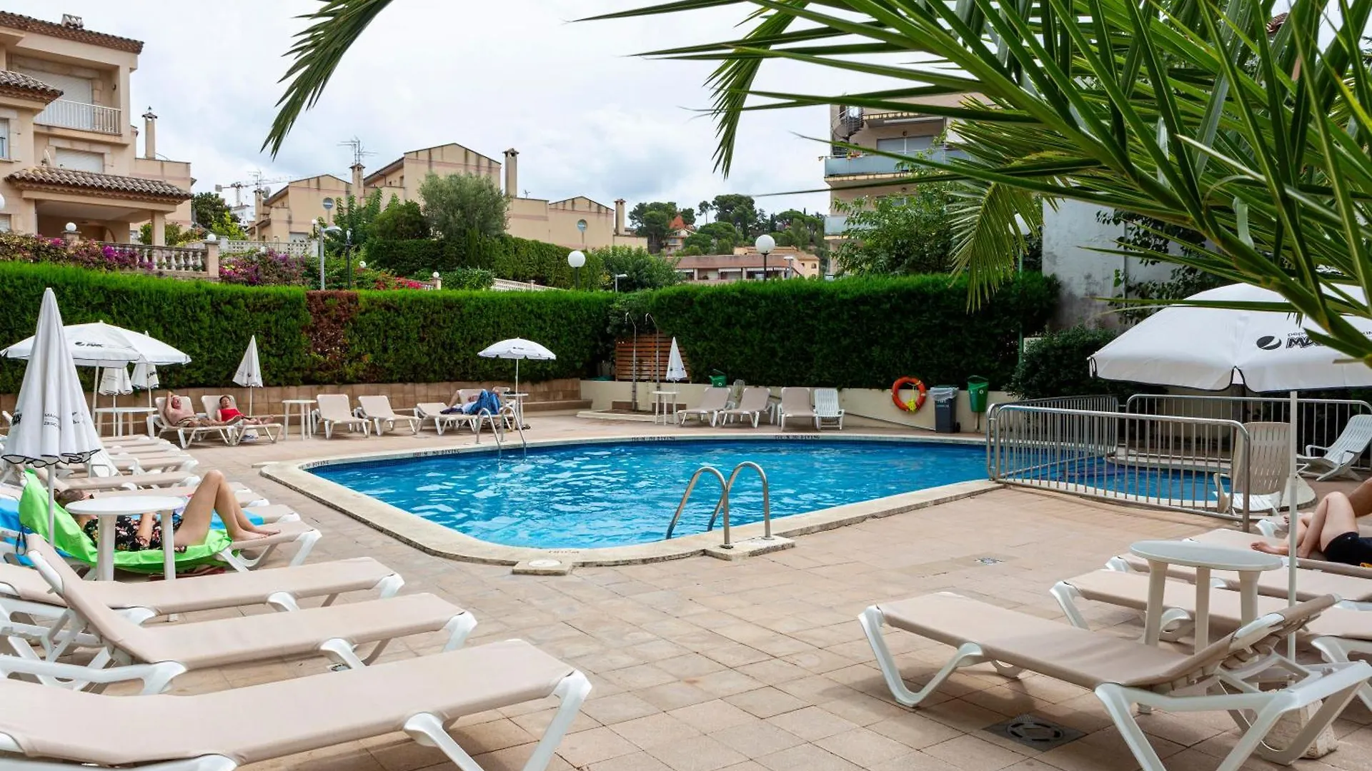 ***  Medplaya Aparthotel Esmeraldas Tossa de Mar Spain